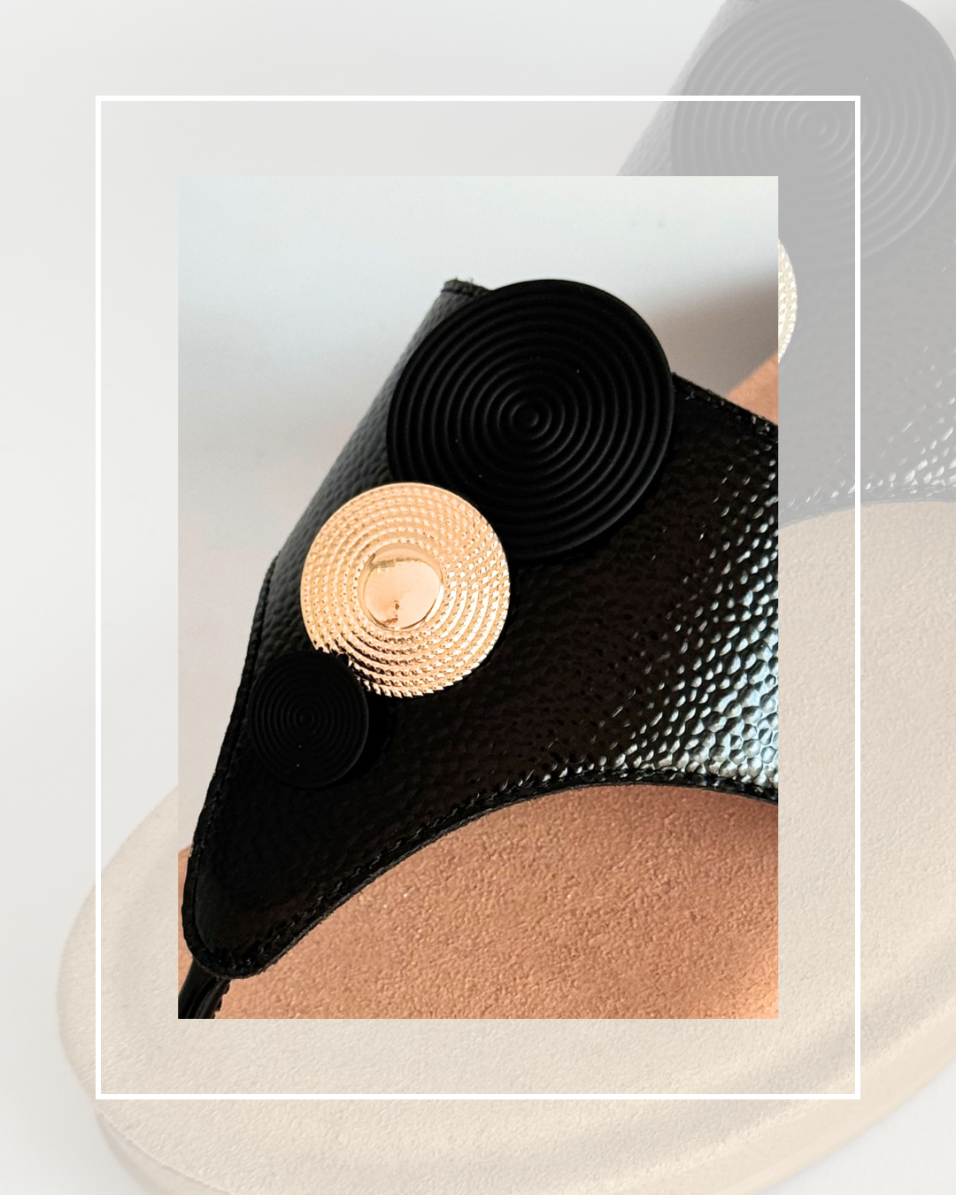 Clip On Black and Gold Circles