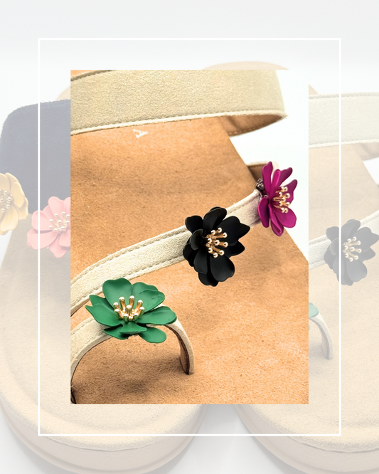 Clip On Metal Individual Flowers Set of 2 Small 6 Colours