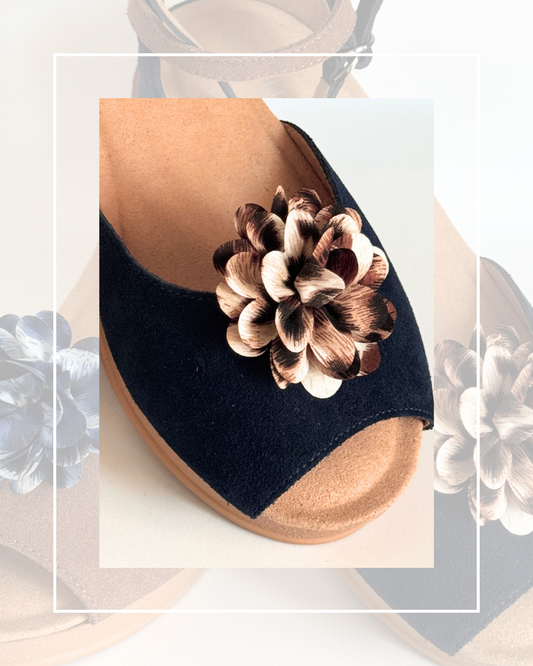 Clip On Animal Print Material Flowers Medium 2 Colours