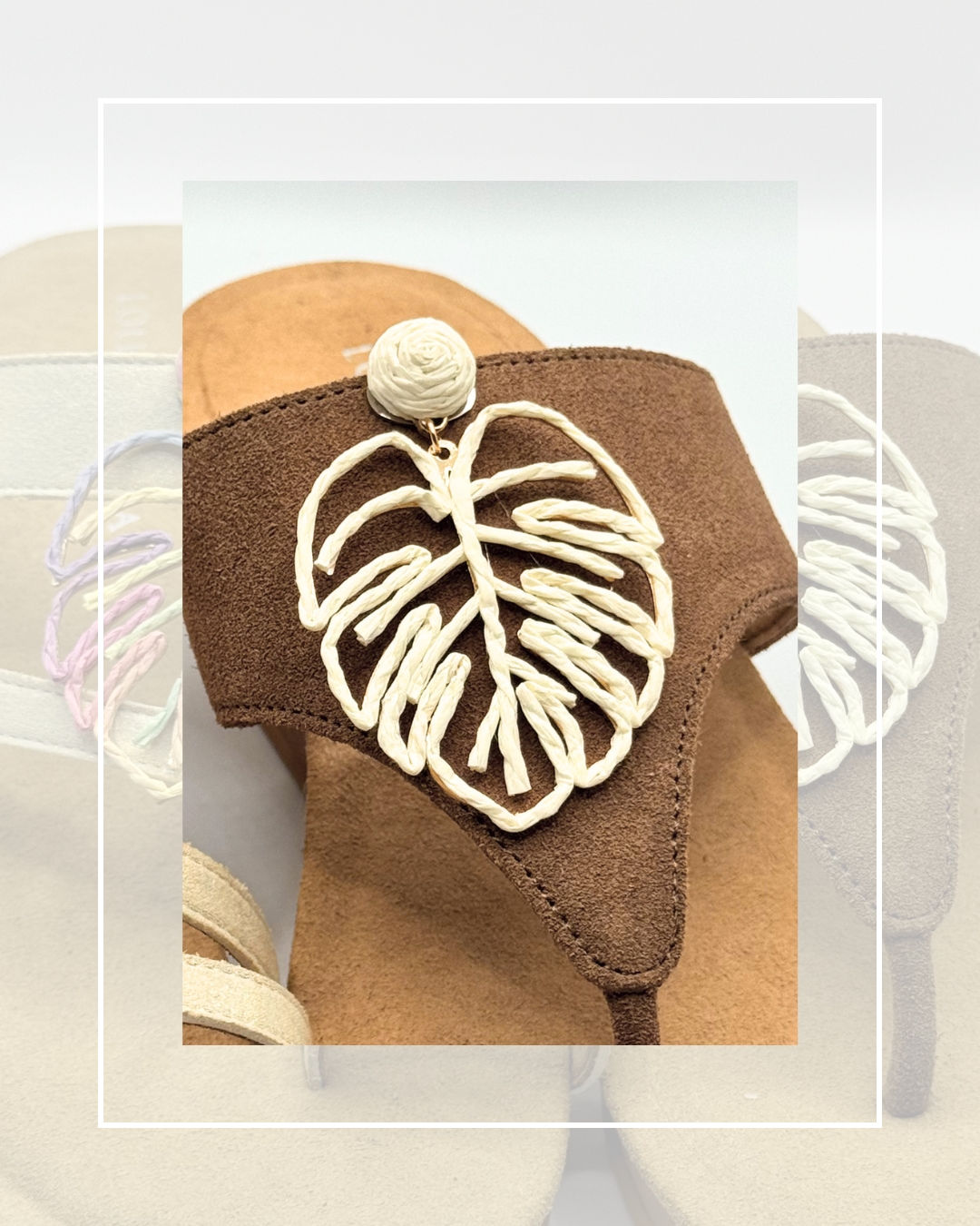 Clip On Paper Outline Leaf Gold Trim 3 Colours