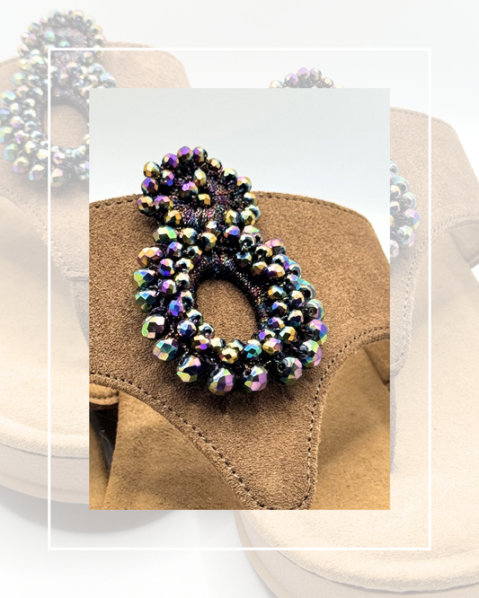 Clip On Beaded Petrol Figure of 8