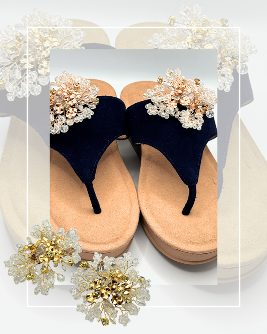 Clip On Clear Mini Flowers with Gold Base